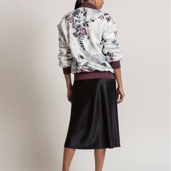 Chelsea & Walker Bomber Jacket - Picture 8 of 9